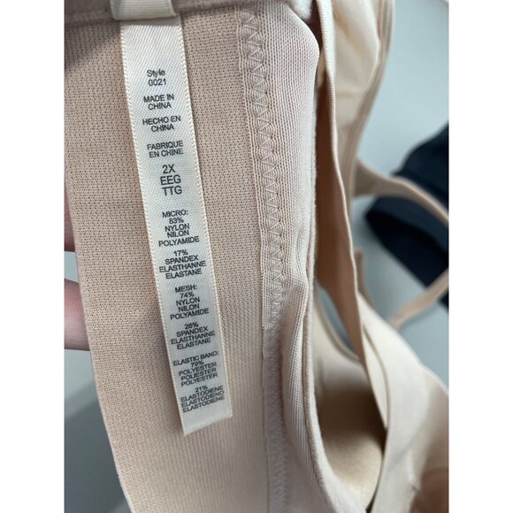 Rhonda Shear 2 Pack Molded Cup Bra with Wrap Back Size 2X Black Beige 665.11 - Picture 6 of 10